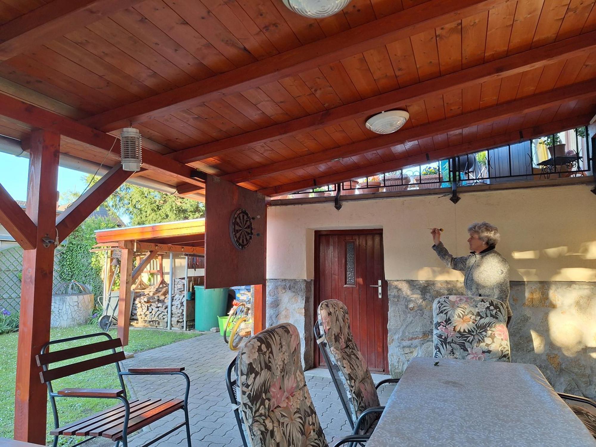 Flamingo Apartman Sopron Buitenkant foto